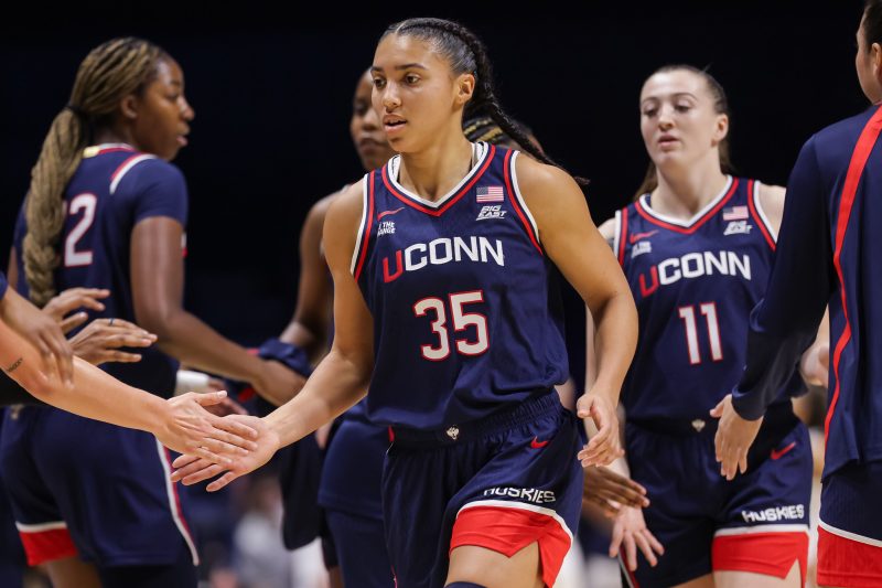 UConn women’s basketball faces Marquette: Time, channel, how to watch