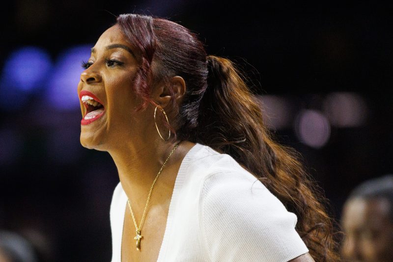 Is Notre Dame in trouble? Niele Ivey’s seat seemingly getting hot